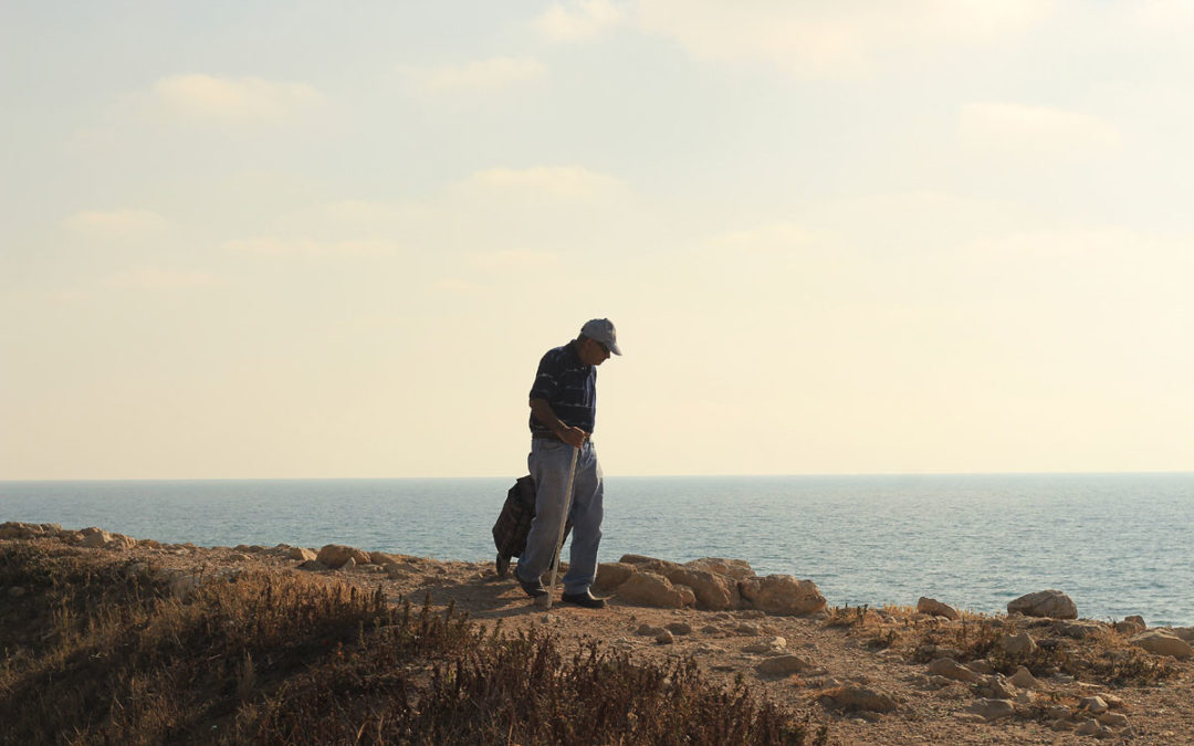 איש זקן בים – צילום של סברינה דה ריטה